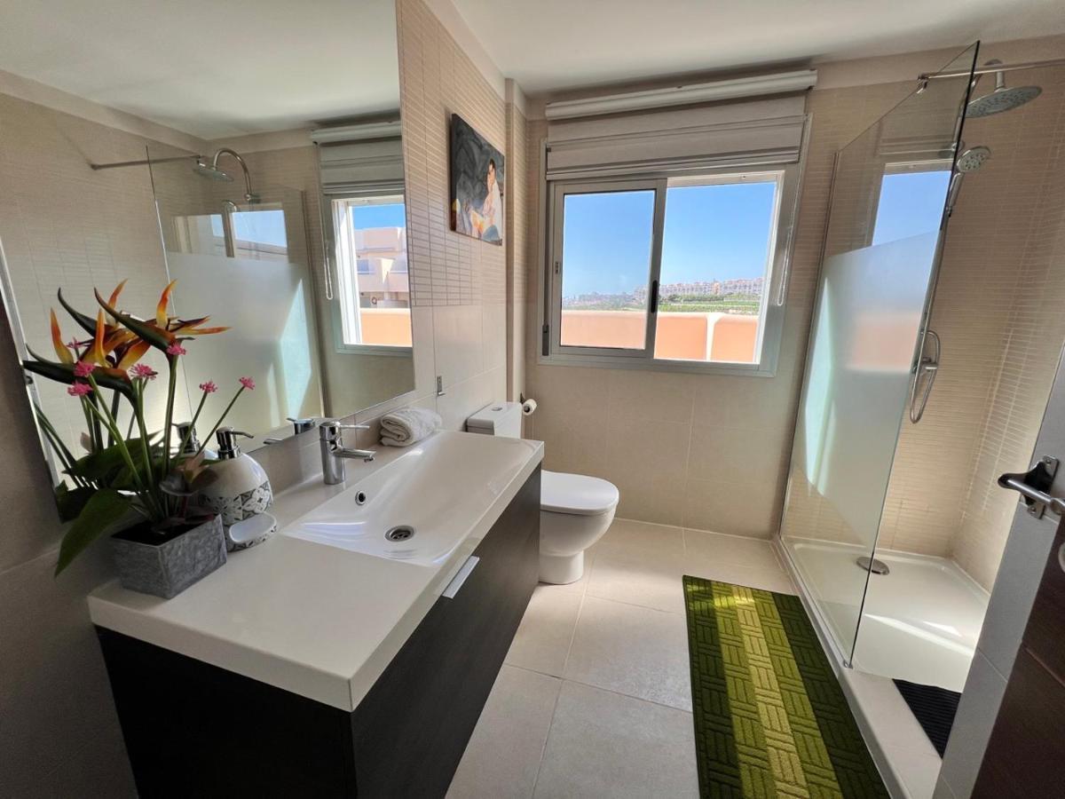 אדחה Seaview Paradise Hard Rock Apartment מראה חיצוני תמונה